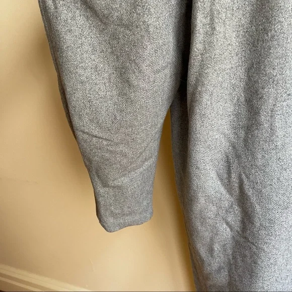 VINTAGE | Long woollen coat with shoulder and sleeve details | Size 14 - Picture 11 of 16